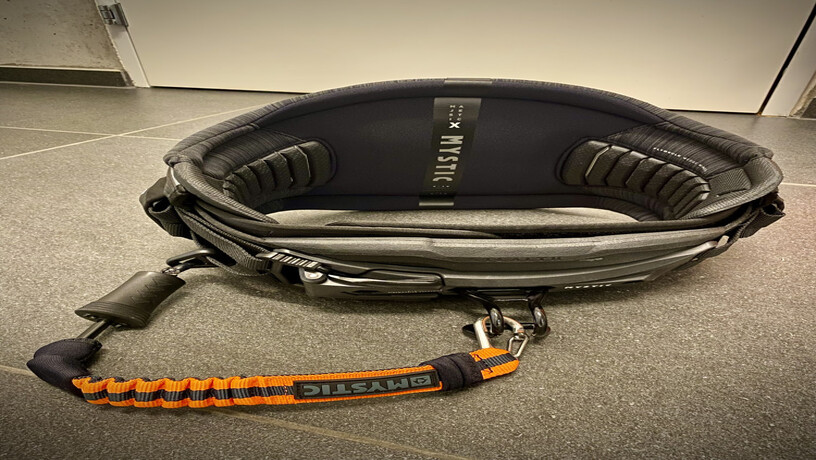 harnais-mystic-taille-s-avec-leash-et-safety-knife-big-0